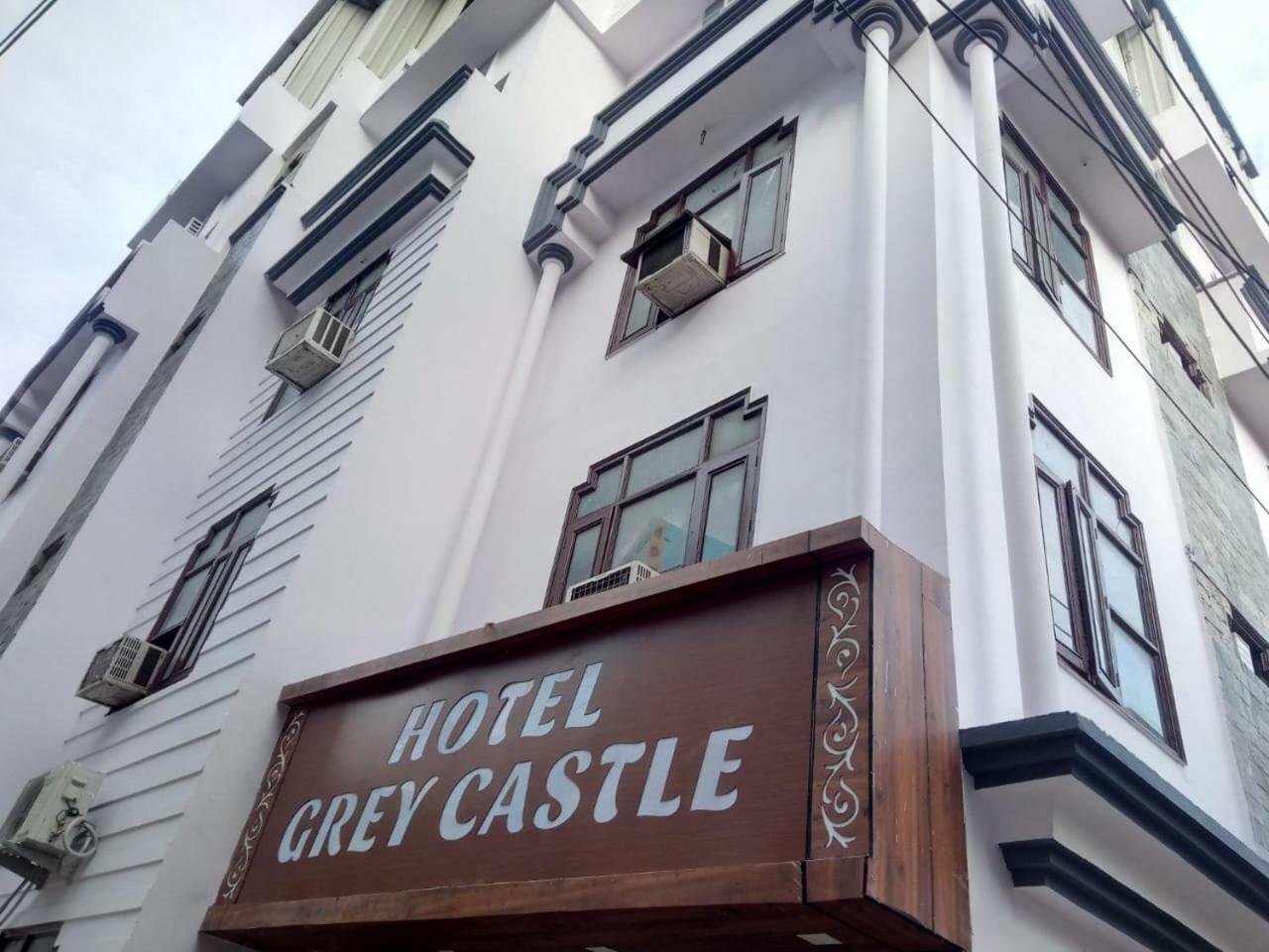 Hotel Grey Castle Haridwār Exteriör bild